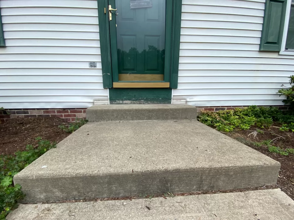 Front Porch Lift in Gibsonia, PA